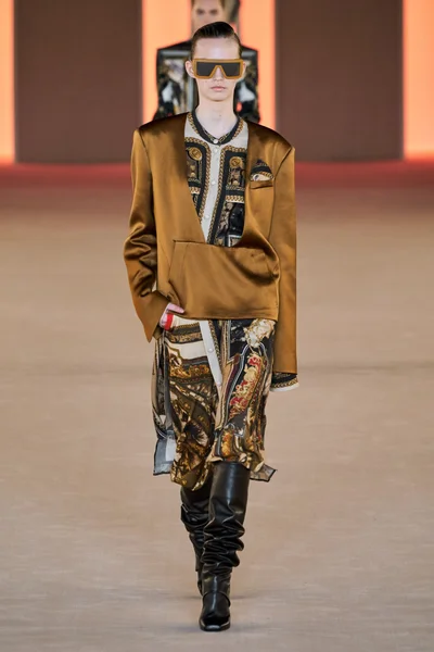 Look 20